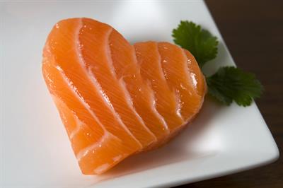 Eat oily fish to reduce heart disease risk