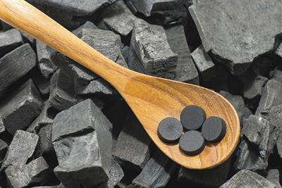 activated charcoal for intestinal gas buildup