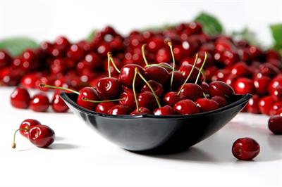 Cherry extract for gout