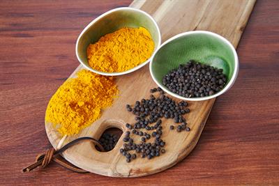 How do turmeric supplements help fight inflammatio
